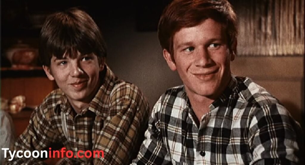 Jim Walton Early Life